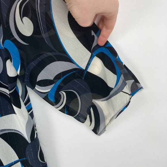 c.b. collections Black Blue Patterned Blouse 1X - Picture 6 of 13